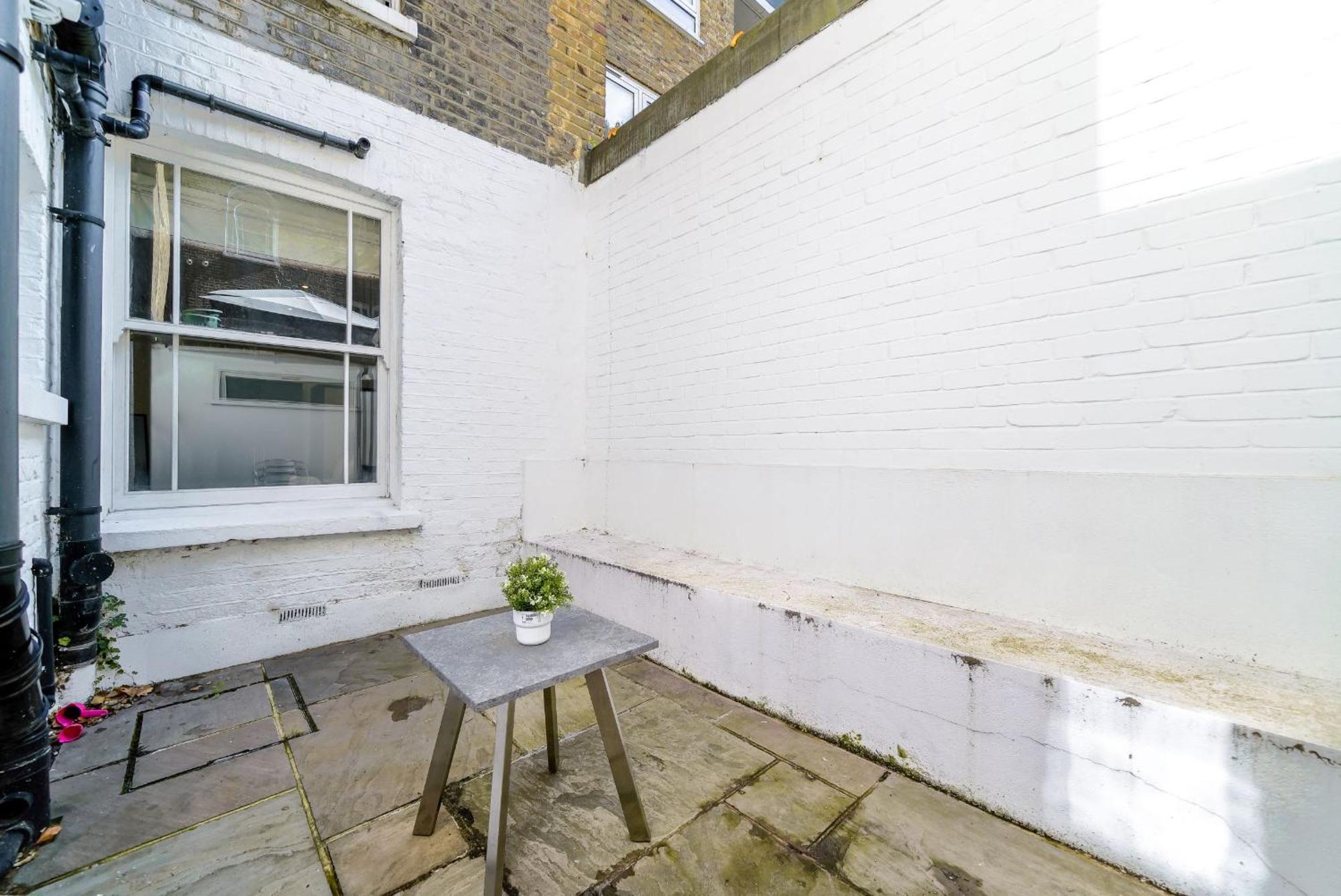 Notting Hill & Hyde Park - 2Br - Cityapartmentstay London Kültér fotó